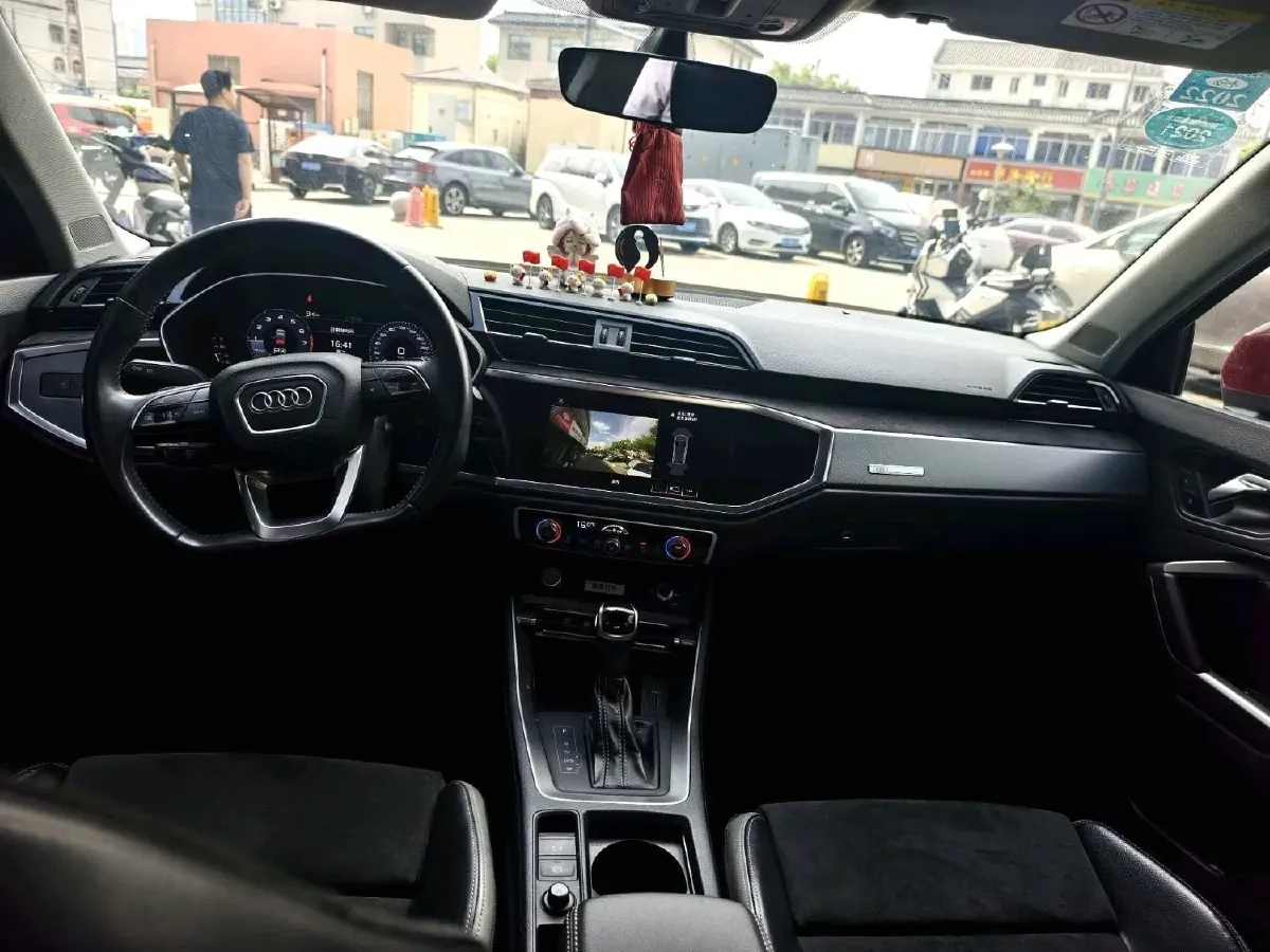 2020 Audi Q3 1.4T 150HP L4 7DCT,autocango,china used car exporter,china ev exporter,chinese used car exporter,chinese used ev exporter