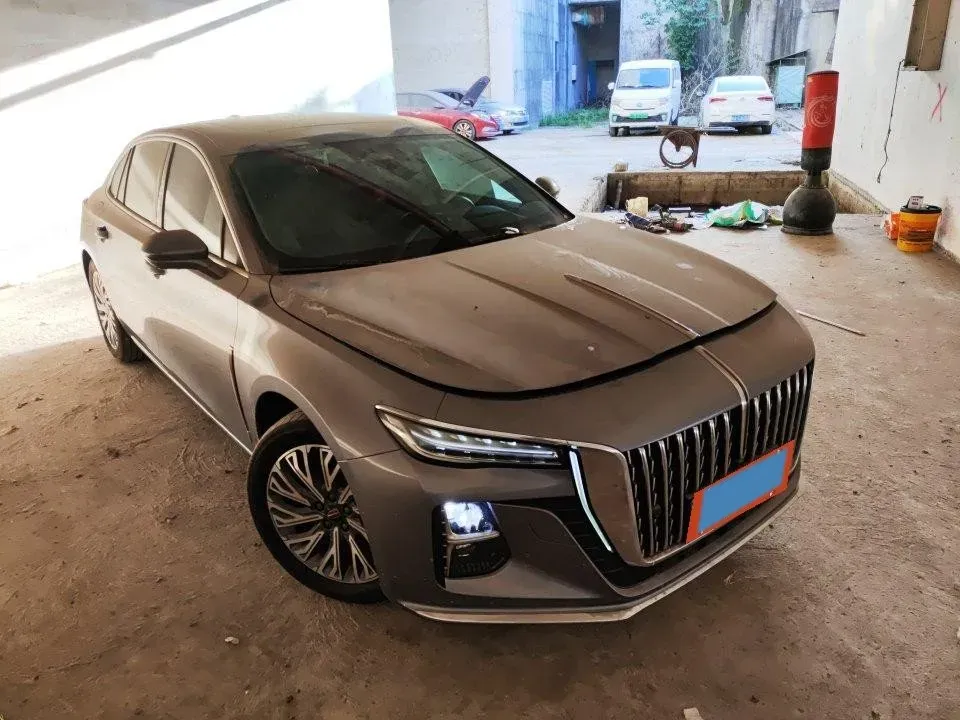 2023 HongQi H5 2.0T 224HP L4 8AT,autocango,china used car exporter,china ev exporter,chinese used car exporter,chinese used ev exporter