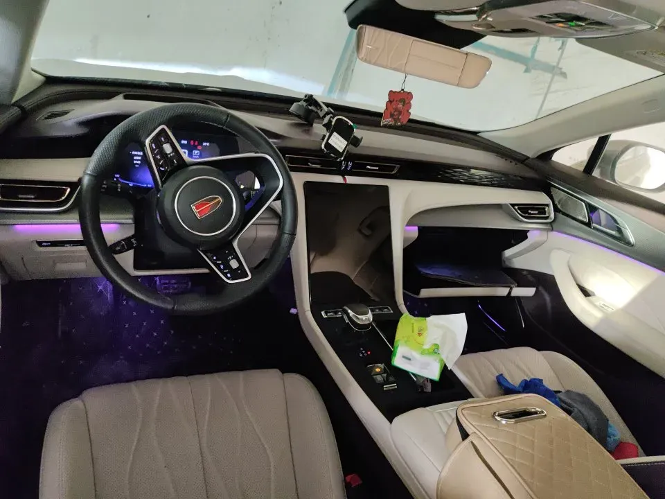 2023 HongQi H5 2.0T 224HP L4 8AT,autocango,china used car exporter,china ev exporter,chinese used car exporter,chinese used ev exporter