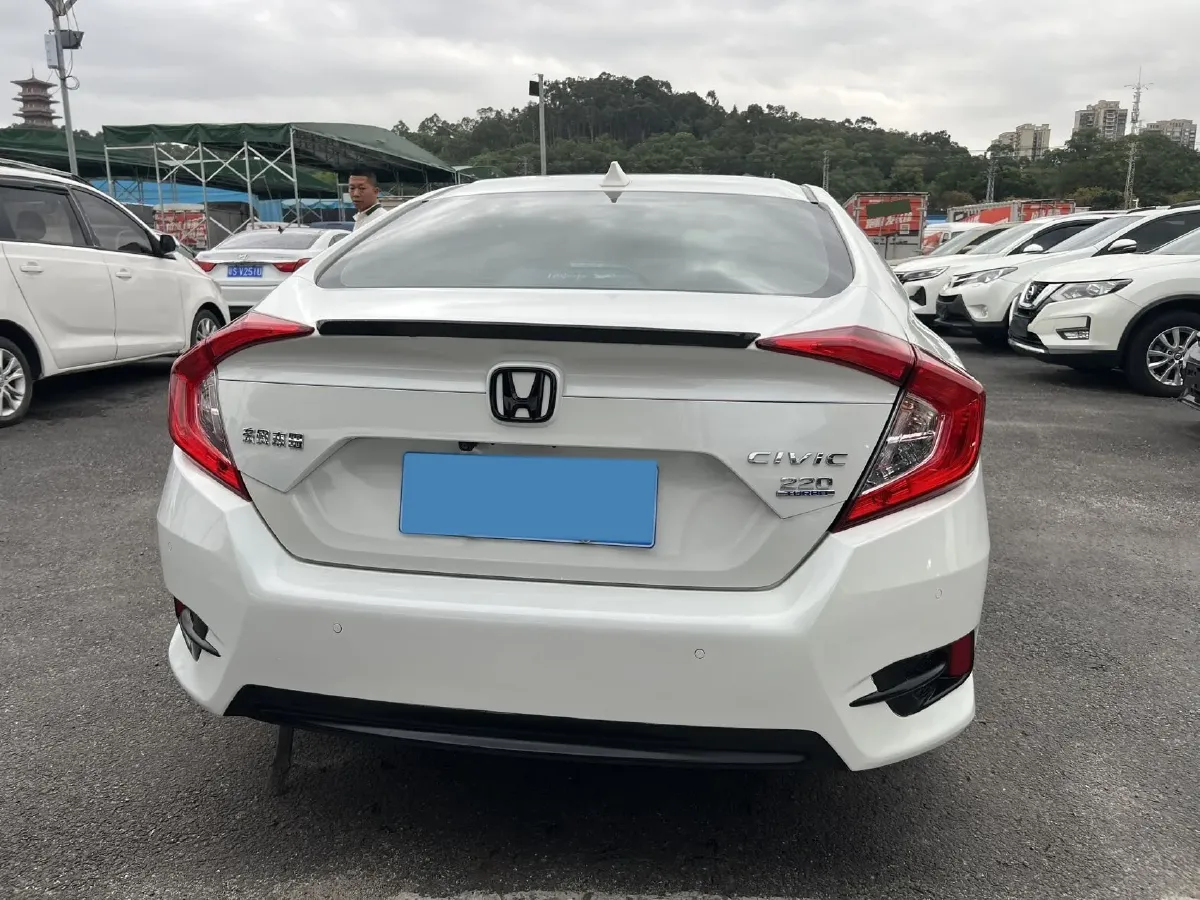 2019 Honda Civic 1.5T 177HP L4 CVT,autocango,china used car exporter,china ev exporter,chinese used car exporter,chinese used ev exporter