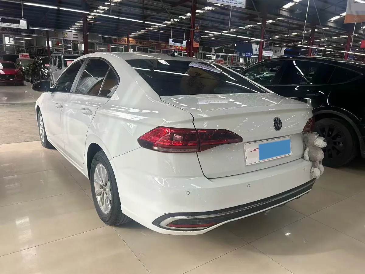 2023 Volkswagen Bora 1.5L 113HP L4 6AT,autocango,china used car exporter,china ev exporter,chinese used car exporter,chinese used ev exporter