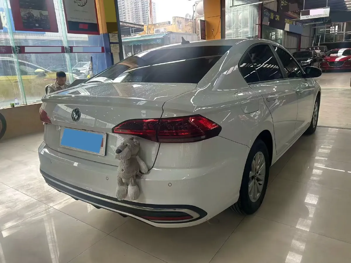 2023 Volkswagen Bora 1.5L 113HP L4 6AT,autocango,china used car exporter,china ev exporter,chinese used car exporter,chinese used ev exporter