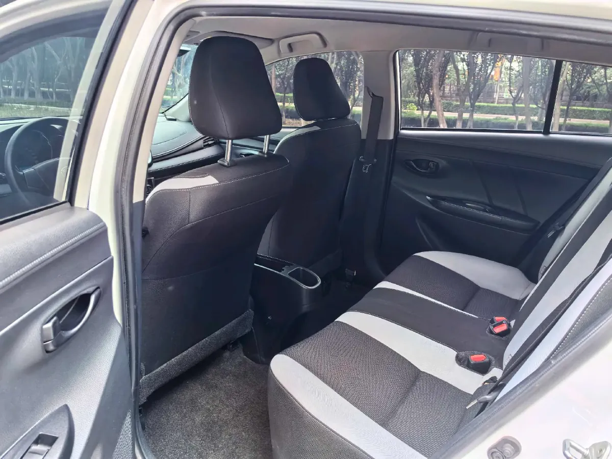 2020 Toyota Yaris L 1.5L 110HP L4 CVT,autocango,china used car exporter,china ev exporter,chinese used car exporter,chinese used ev exporter