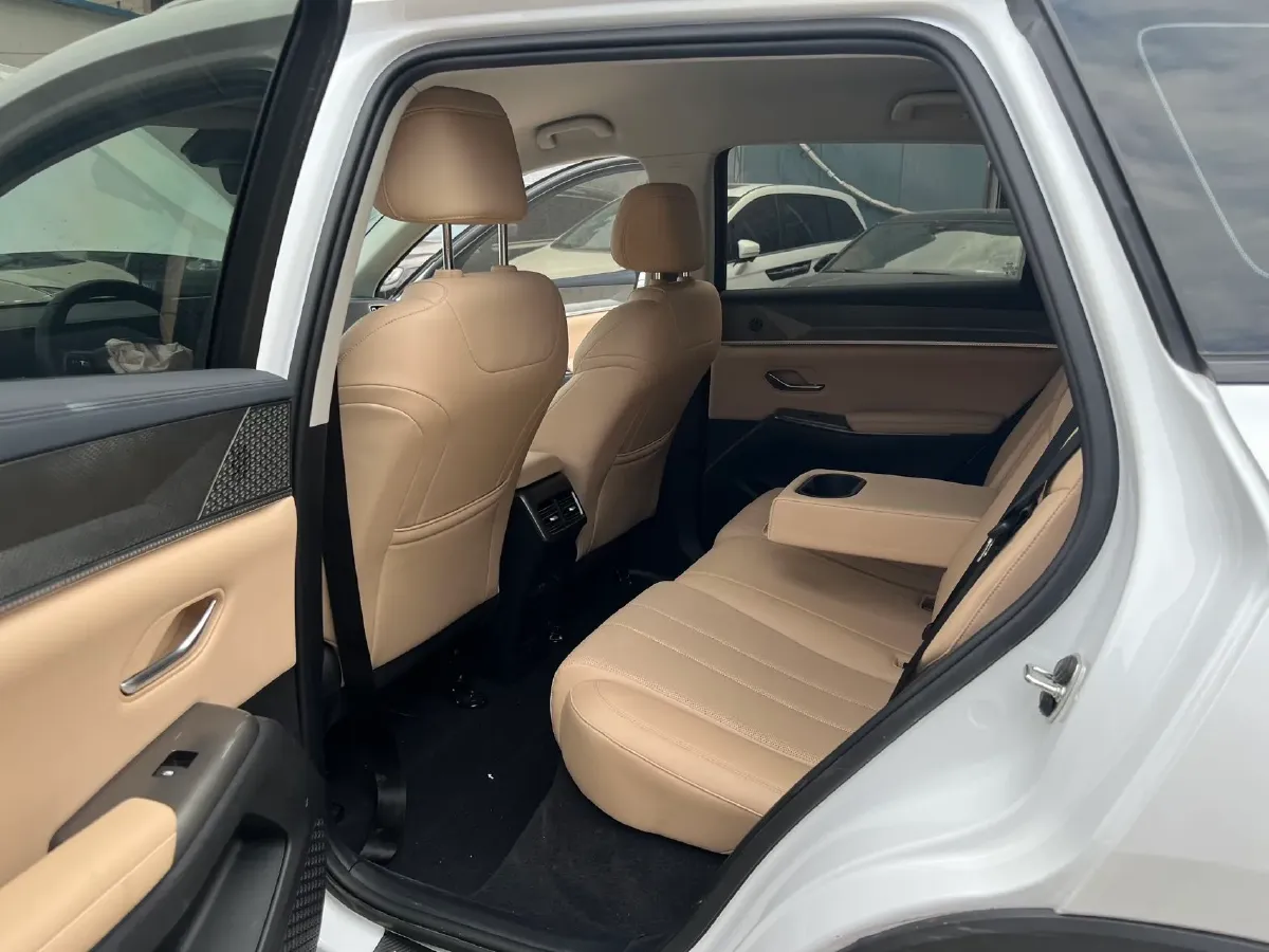 2025 BYD Song Pro 1.5L 101HP L4 E-CVT PHEV 12.9KWH,autocango,china used car exporter,china ev exporter,chinese used car exporter,chinese used ev exporter