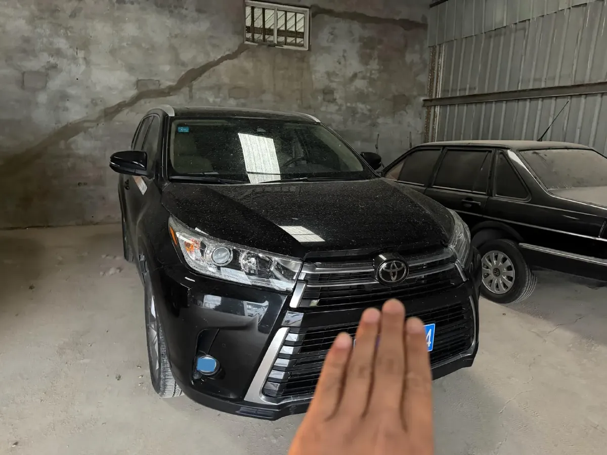 2019 Lincoln MKC 2.0T 203HP L4 6AT,autocango,china used car exporter,china ev exporter,chinese used car exporter,chinese used ev exporter