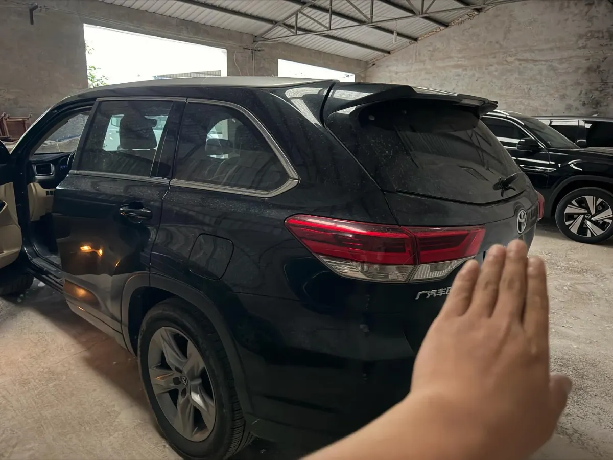 2019 Lincoln MKC 2.0T 203HP L4 6AT,autocango,china used car exporter,china ev exporter,chinese used car exporter,chinese used ev exporter