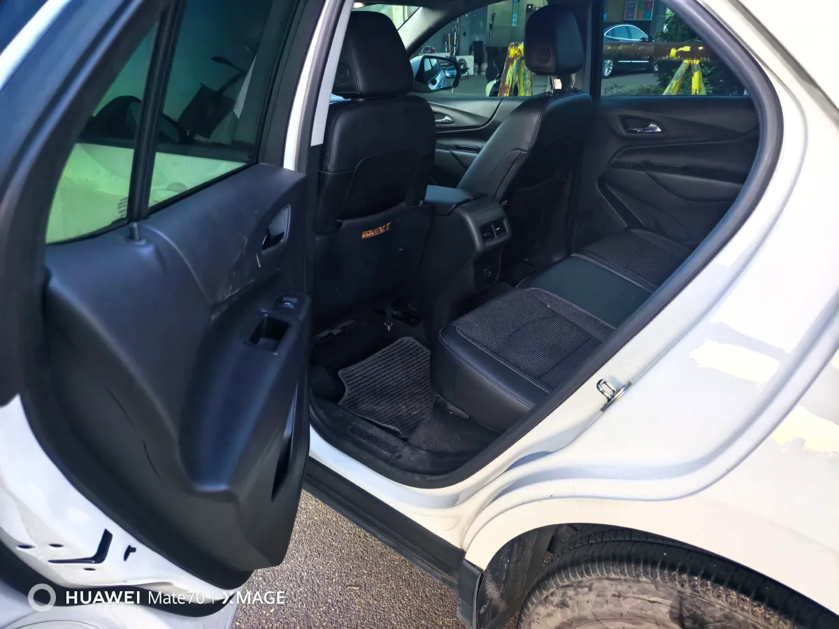 2018 Chevrolet Equinox 1.5T 180HP L4 6AT,autocango,china used car exporter,china ev exporter,chinese used car exporter,chinese used ev exporter
