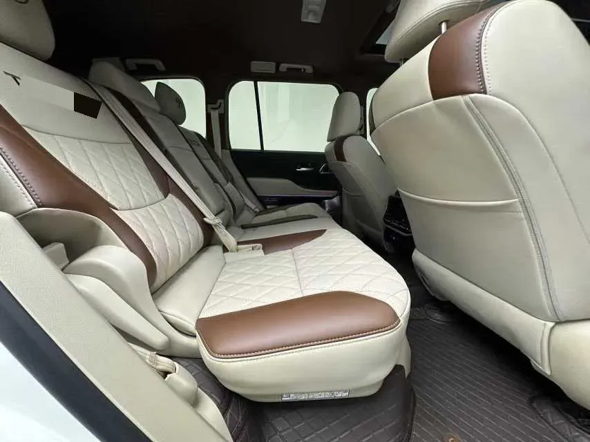 2021 Chevrolet Trax 1.0T 125HP L3 6AT,autocango,china used car exporter,china ev exporter,chinese used car exporter,chinese used ev exporter