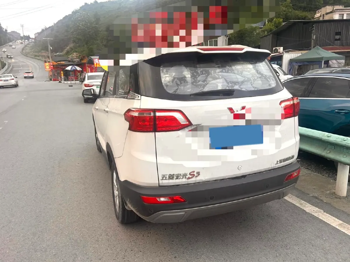 2018 WuLing HongGuang S3 1.5L 112HP L4 6MT,autocango,china used car exporter,china ev exporter,chinese used car exporter,chinese used ev exporter