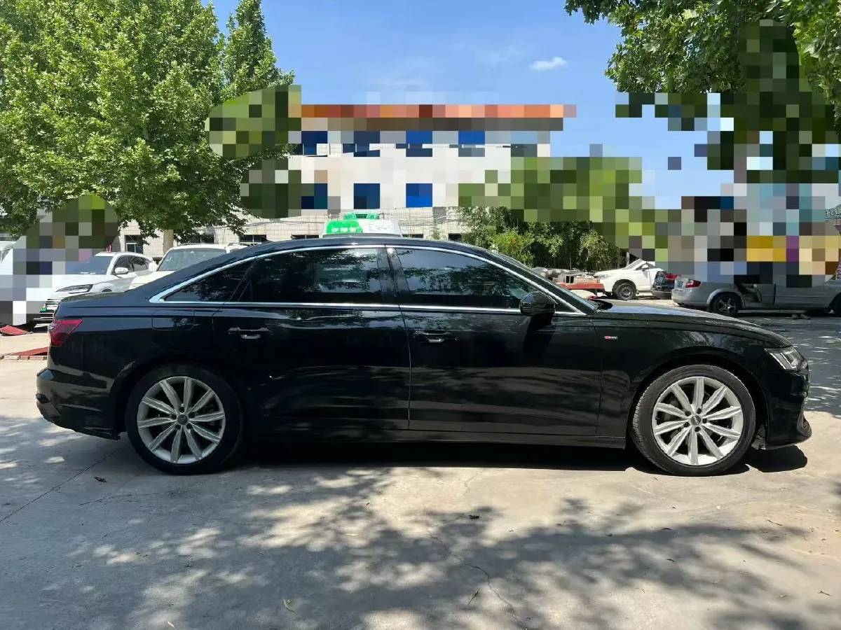 2021 Audi A6L 2.0T 224HP L4 7DCT,autocango,china used car exporter,china ev exporter,chinese used car exporter,chinese used ev exporter