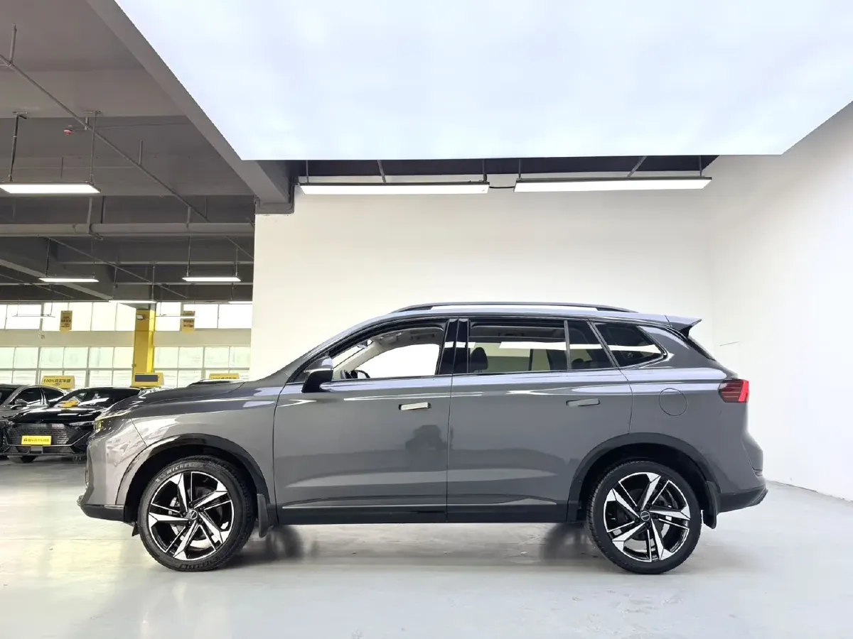 2022 Roewe RX5 MAX 1.5T 181HP L4 6AT,autocango,china used car exporter,china ev exporter,chinese used car exporter,chinese used ev exporter