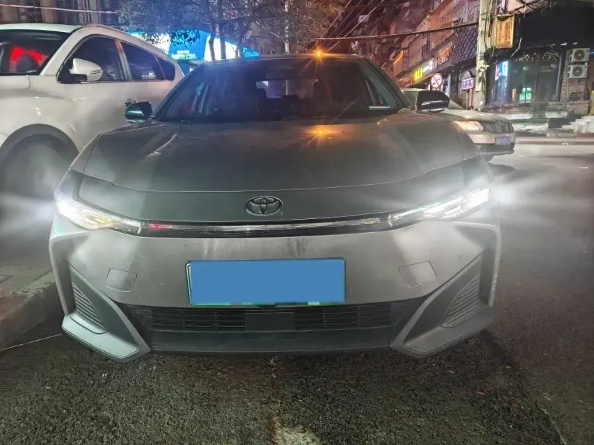 2023 Toyota bZ3 BEV 49.92KWH,autocango,china used car exporter,china ev exporter,chinese used car exporter,chinese used ev exporter