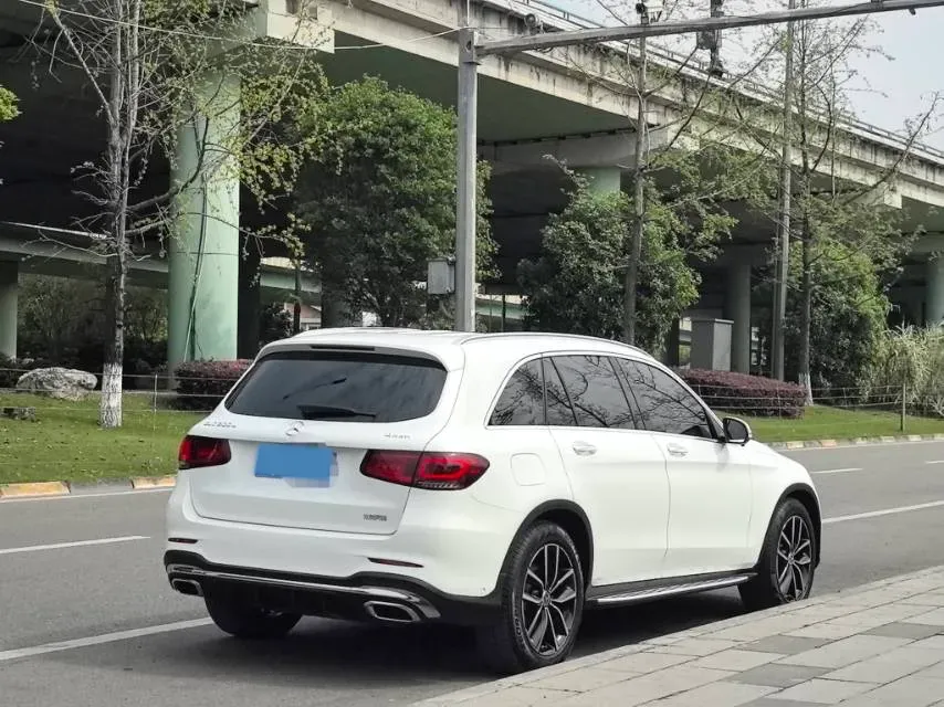 2020 Mercedes-Benz GLC Class 2.0T 258HP L4 9AT,autocango,china used car exporter,china ev exporter,chinese used car exporter,chinese used ev exporter