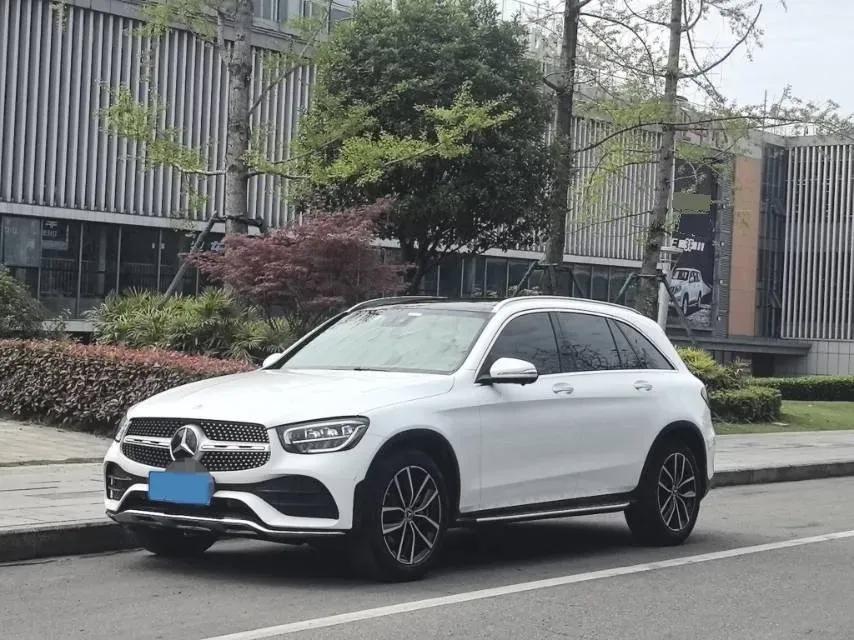 2020 Mercedes-Benz GLC Class 2.0T 258HP L4 9AT,autocango,china used car exporter,china ev exporter,chinese used car exporter,chinese used ev exporter