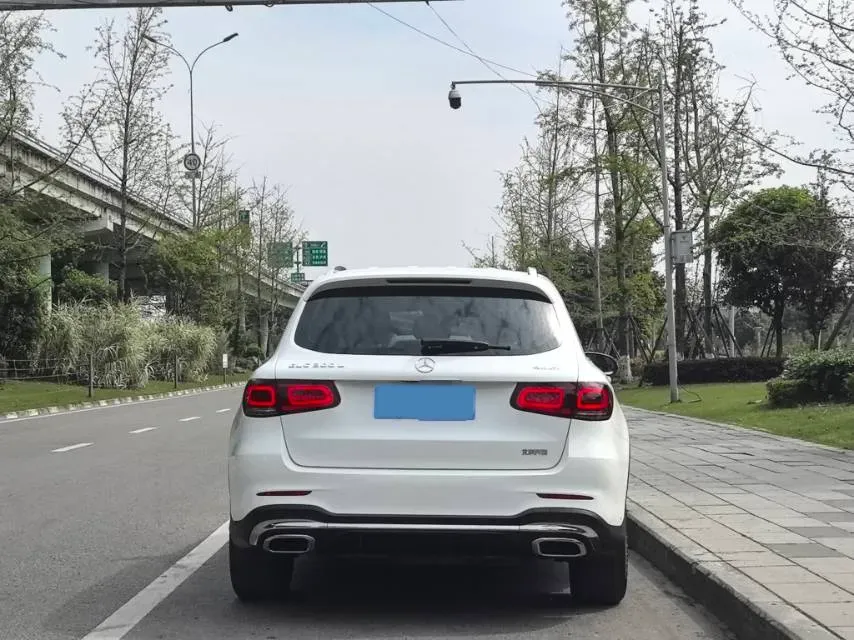 2020 Mercedes-Benz GLC Class 2.0T 258HP L4 9AT,autocango,china used car exporter,china ev exporter,chinese used car exporter,chinese used ev exporter