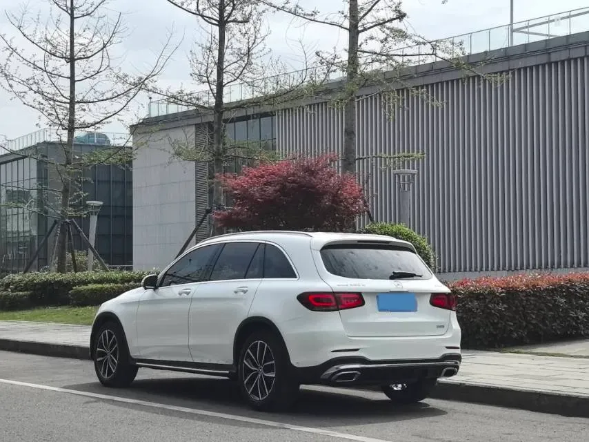 2020 Mercedes-Benz GLC Class 2.0T 258HP L4 9AT,autocango,china used car exporter,china ev exporter,chinese used car exporter,chinese used ev exporter