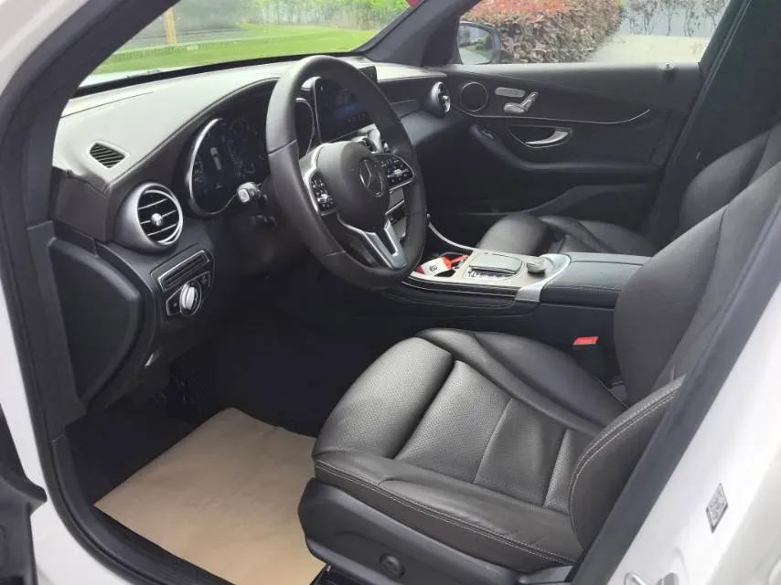 2020 Mercedes-Benz GLC Class 2.0T 258HP L4 9AT,autocango,china used car exporter,china ev exporter,chinese used car exporter,chinese used ev exporter
