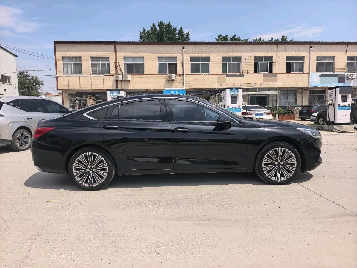 2022 HongQi H5 1.5T 169HP L4 7DCT,autocango,china used car exporter,china ev exporter,chinese used car exporter,chinese used ev exporter