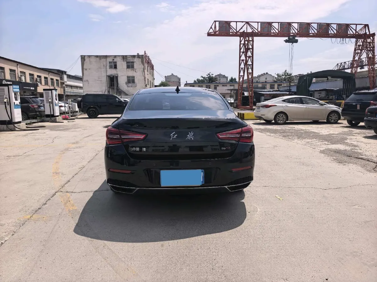 2022 HongQi H5 1.5T 169HP L4 7DCT,autocango,china used car exporter,china ev exporter,chinese used car exporter,chinese used ev exporter