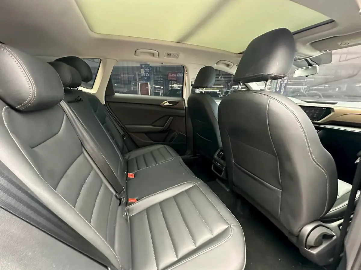 2021 Volkswagen Tharu 1.4T 150HP L4 7DCT,autocango,china used car exporter,china ev exporter,chinese used car exporter,chinese used ev exporter