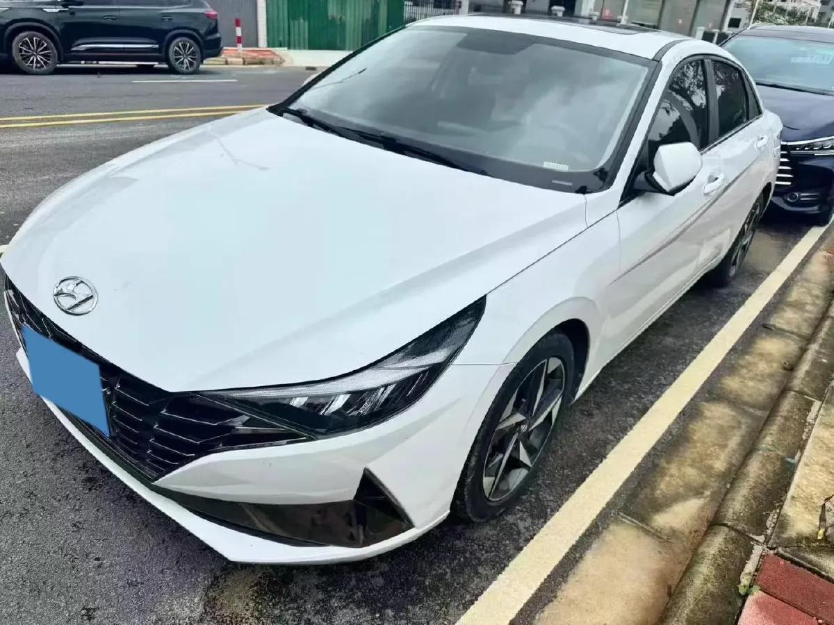 2021 Hyundai Elantra 1.5L 115HP L4 CVT,autocango,china used car exporter,china ev exporter,chinese used car exporter,chinese used ev exporter