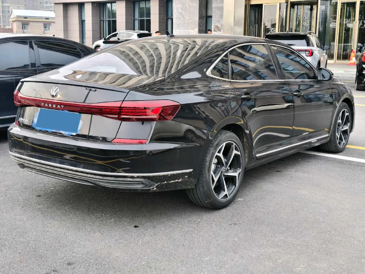2025 Volkswagen Passat 2.0T 186HP L4 7DCT,autocango,china used car exporter,china ev exporter,chinese used car exporter,chinese used ev exporter