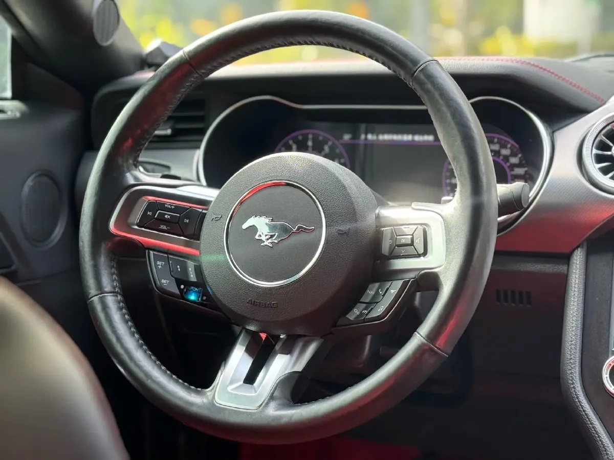 2020 Ford Mustang 2.3T 299HP L4 10AT,autocango,china used car exporter,china ev exporter,chinese used car exporter,chinese used ev exporter