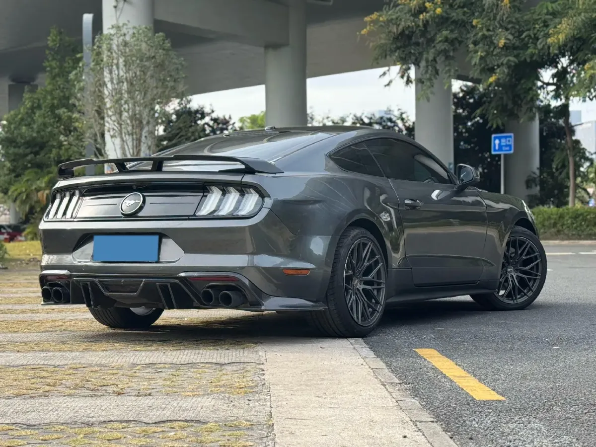 2020 Ford Mustang 2.3T 299HP L4 10AT,autocango,china used car exporter,china ev exporter,chinese used car exporter,chinese used ev exporter