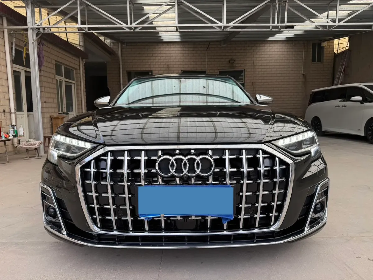 2024 Audi A8 3.0T 340HP V6 8AT,autocango,china used car exporter,china ev exporter,chinese used car exporter,chinese used ev exporter