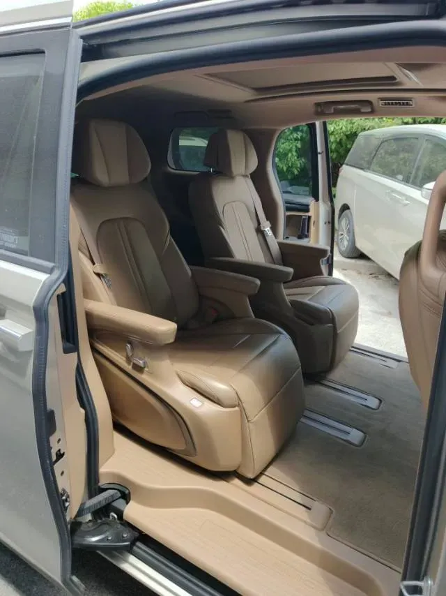 2020 Buick GL8 2.0T 237HP L4 9AT,autocango,china used car exporter,china ev exporter,chinese used car exporter,chinese used ev exporter
