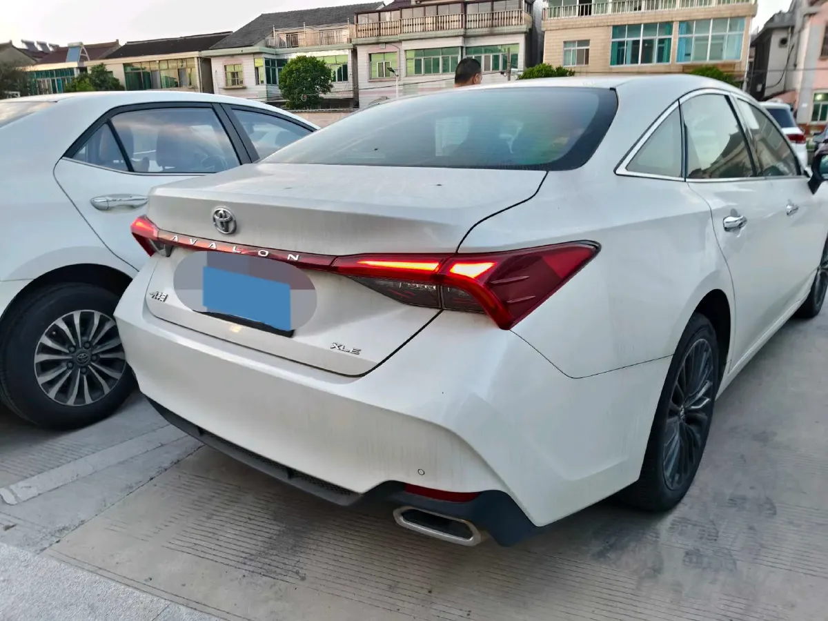 2019 Toyota Avalon 2.0L 178HP L4 CVT,autocango,china used car exporter,china ev exporter,chinese used car exporter,chinese used ev exporter