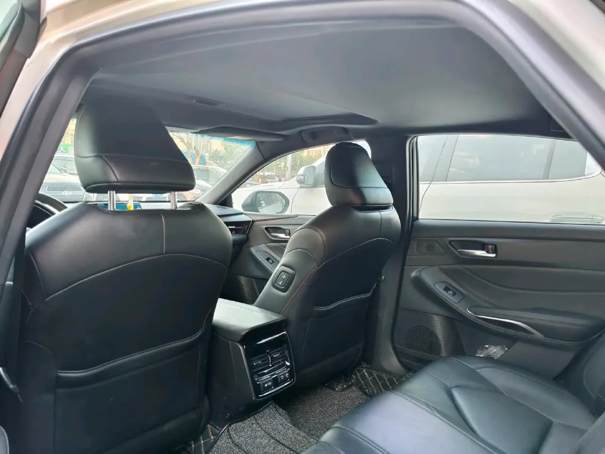 2019 Toyota Avalon 2.0L 178HP L4 CVT,autocango,china used car exporter,china ev exporter,chinese used car exporter,chinese used ev exporter