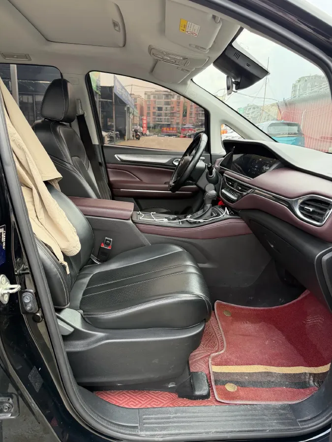 2021 GAC Trumpchi M6 1.5T 169HP L4 7DCT,autocango,china used car exporter,china ev exporter,chinese used car exporter,chinese used ev exporter