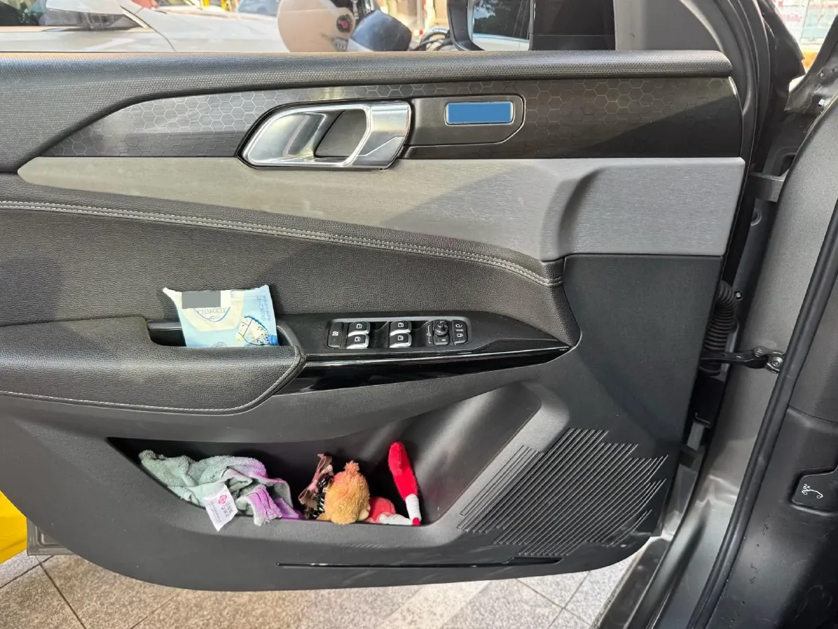 2021 LYNK&CO 03 2.0T 190HP L4 6AT,autocango,china used car exporter,china ev exporter,chinese used car exporter,chinese used ev exporter