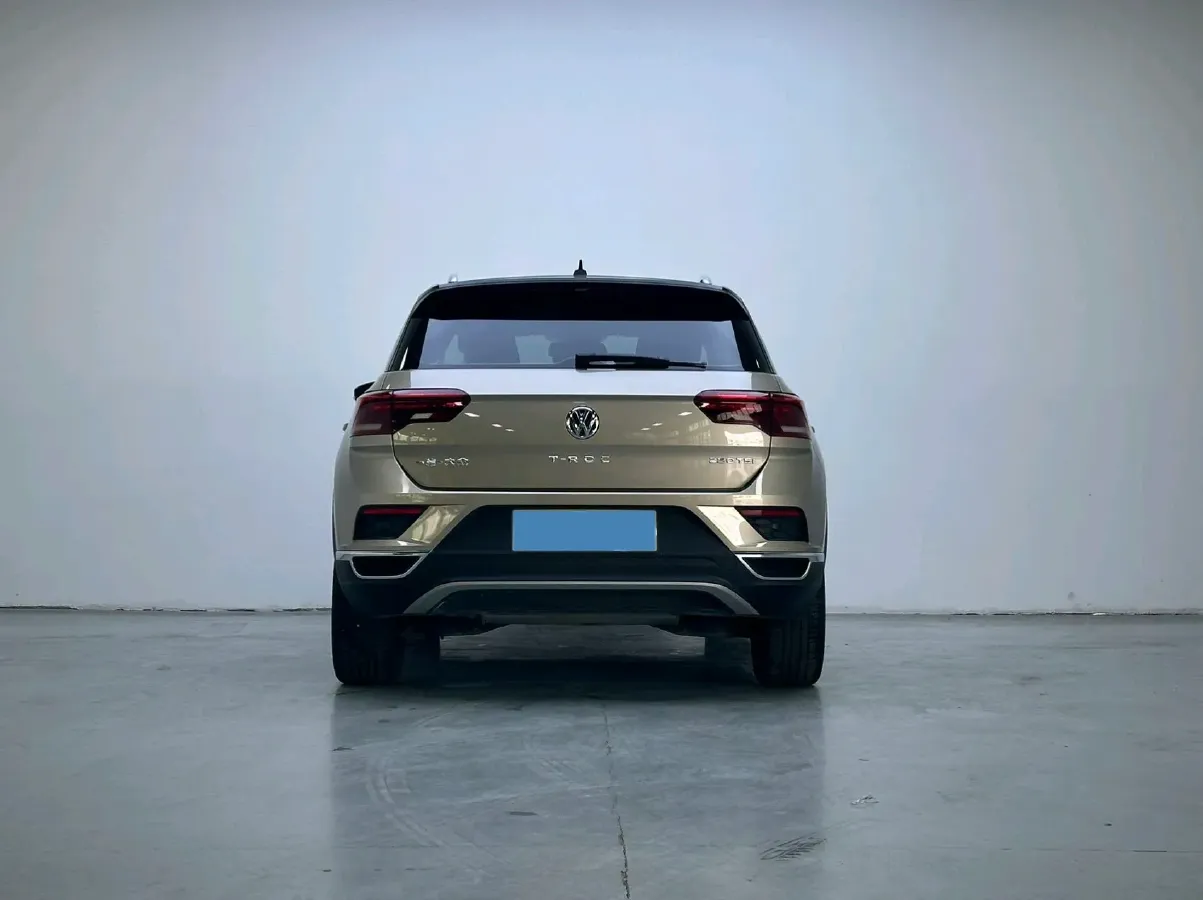 2019 Volkswagen T-Roc 1.4T 150HP L4 7DCT,autocango,china used car exporter,china ev exporter,chinese used car exporter,chinese used ev exporter