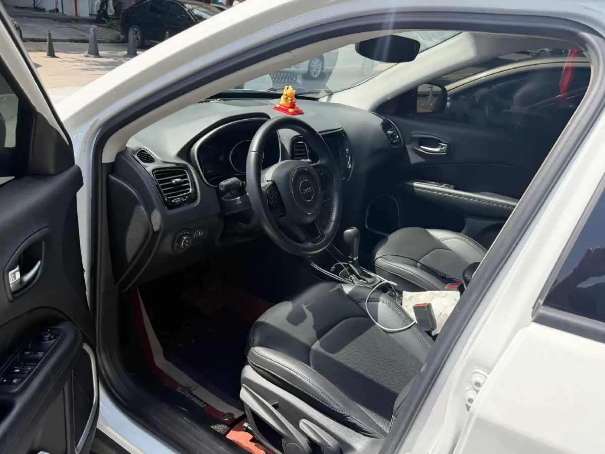 2019 Jeep Compass 1.3T 173HP L4 7DCT,autocango,china used car exporter,china ev exporter,chinese used car exporter,chinese used ev exporter