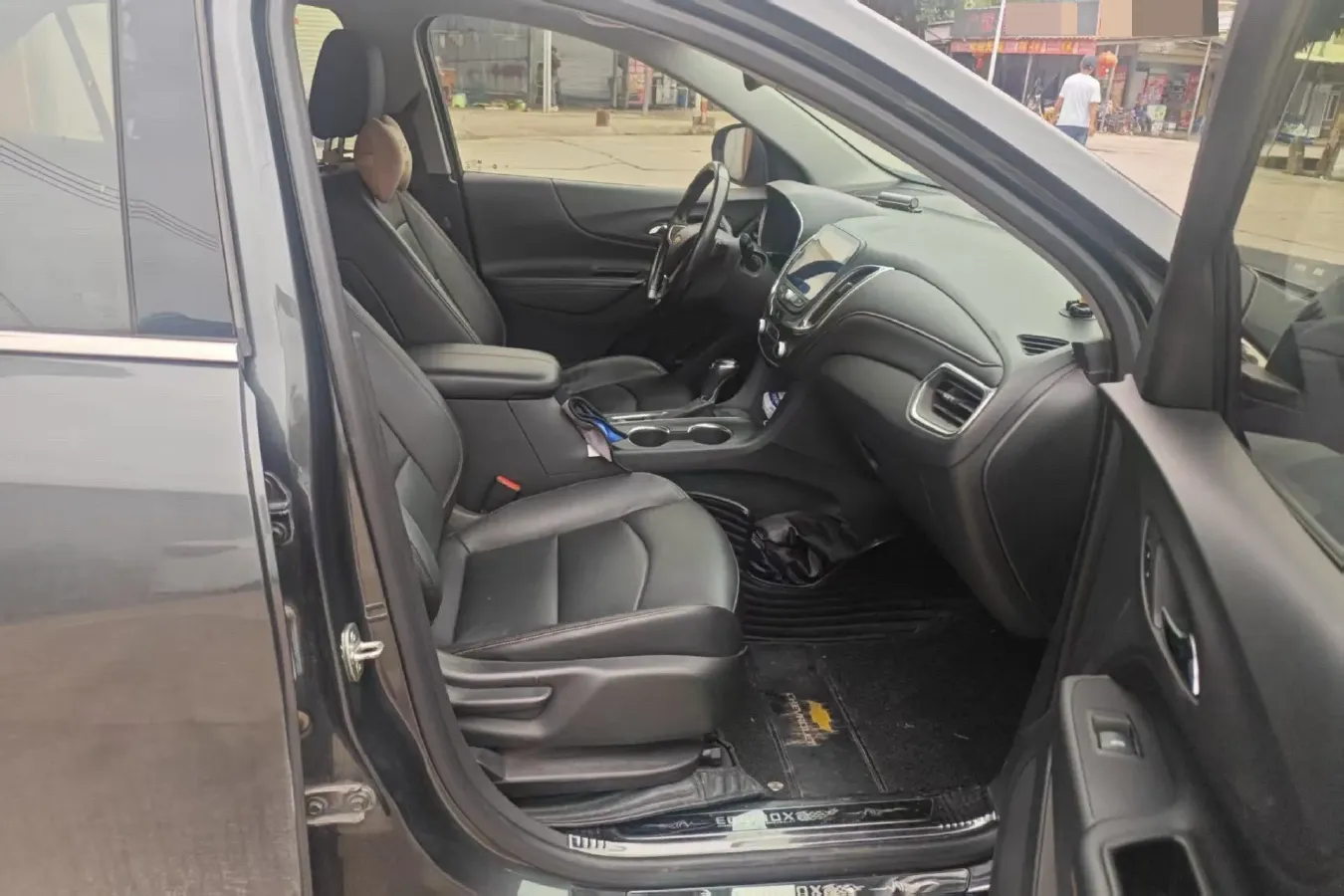 2019 Chevrolet Equinox 1.5T 180HP L4 6AT,autocango,china used car exporter,china ev exporter,chinese used car exporter,chinese used ev exporter