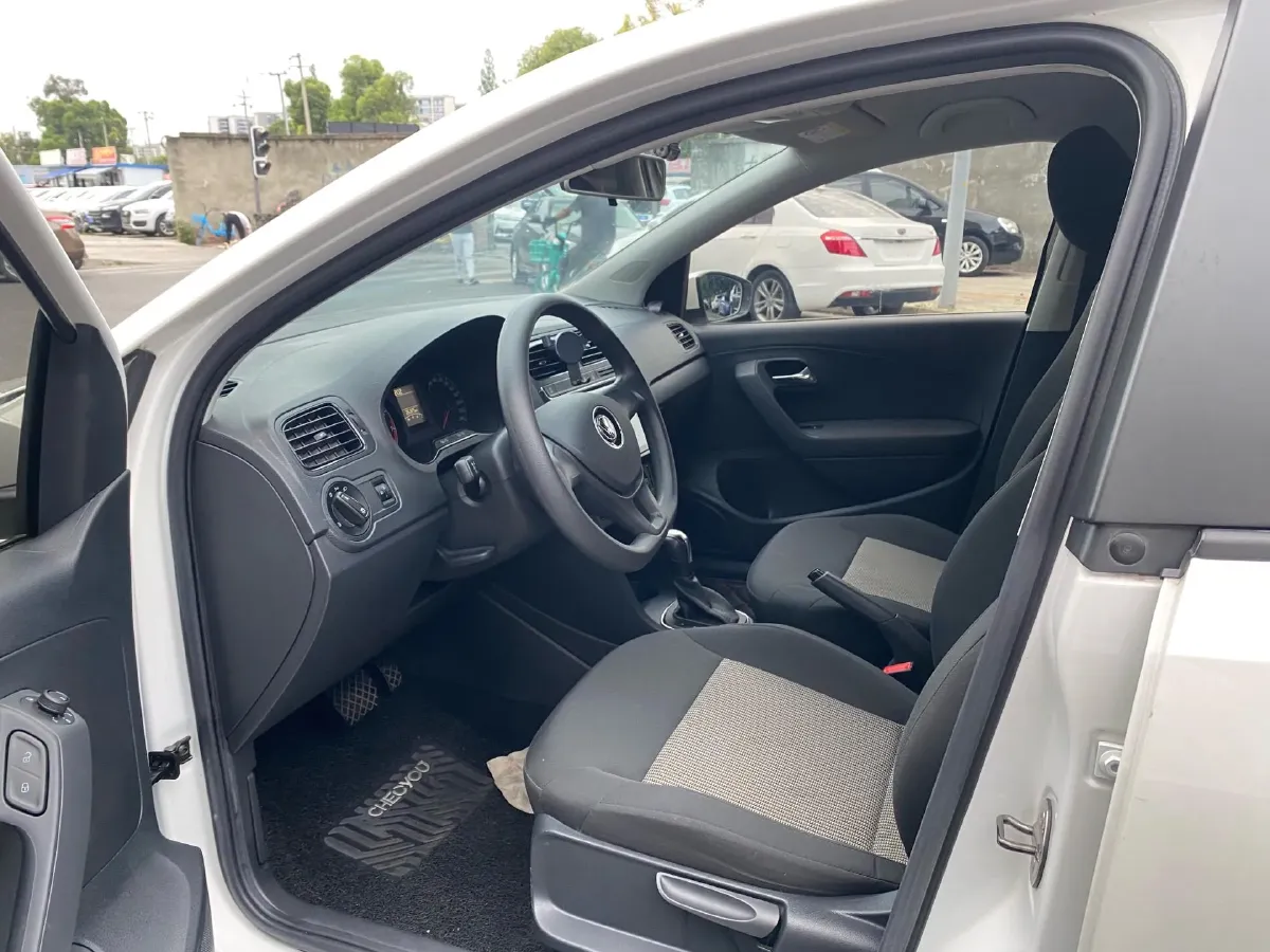 2018 ChangAn Eado 1.6L 128HP L4 6AT,autocango,china used car exporter,china ev exporter,chinese used car exporter,chinese used ev exporter