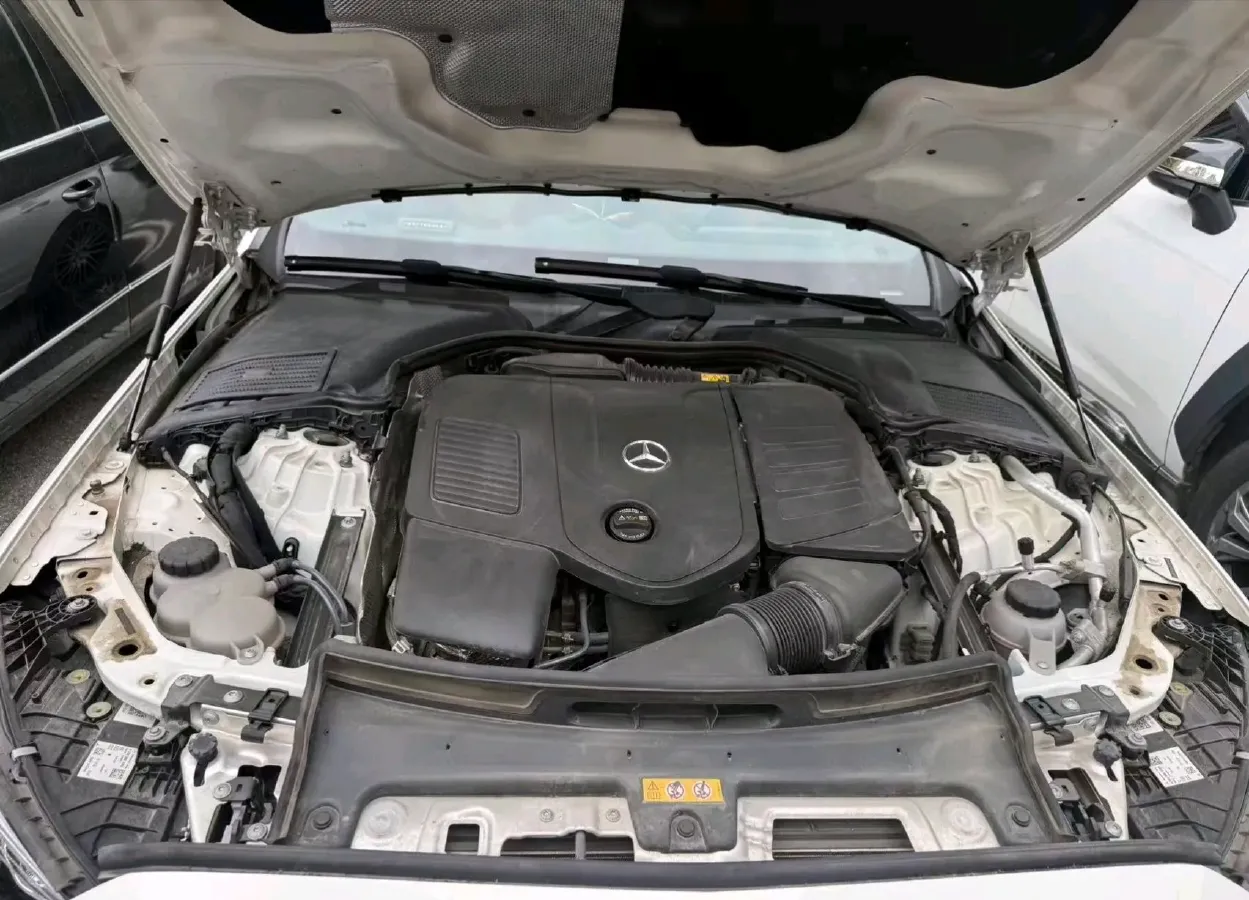 2023 Mercedes-Benz C Class 1.5T 204HP L4 9AT,autocango,china used car exporter,china ev exporter,chinese used car exporter,chinese used ev exporter