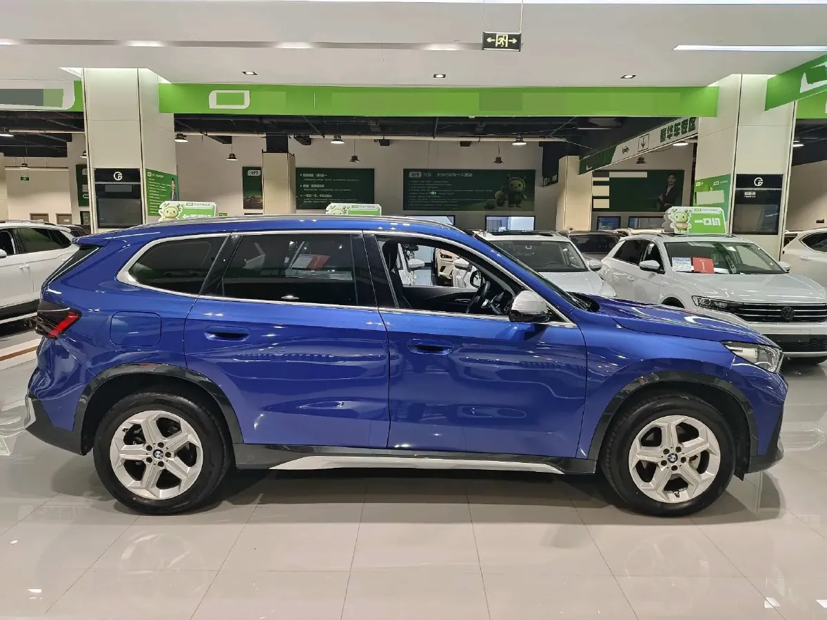 2023 BMW X1 1.5T 156HP L3 7DCT,autocango,china used car exporter,china ev exporter,chinese used car exporter,chinese used ev exporter