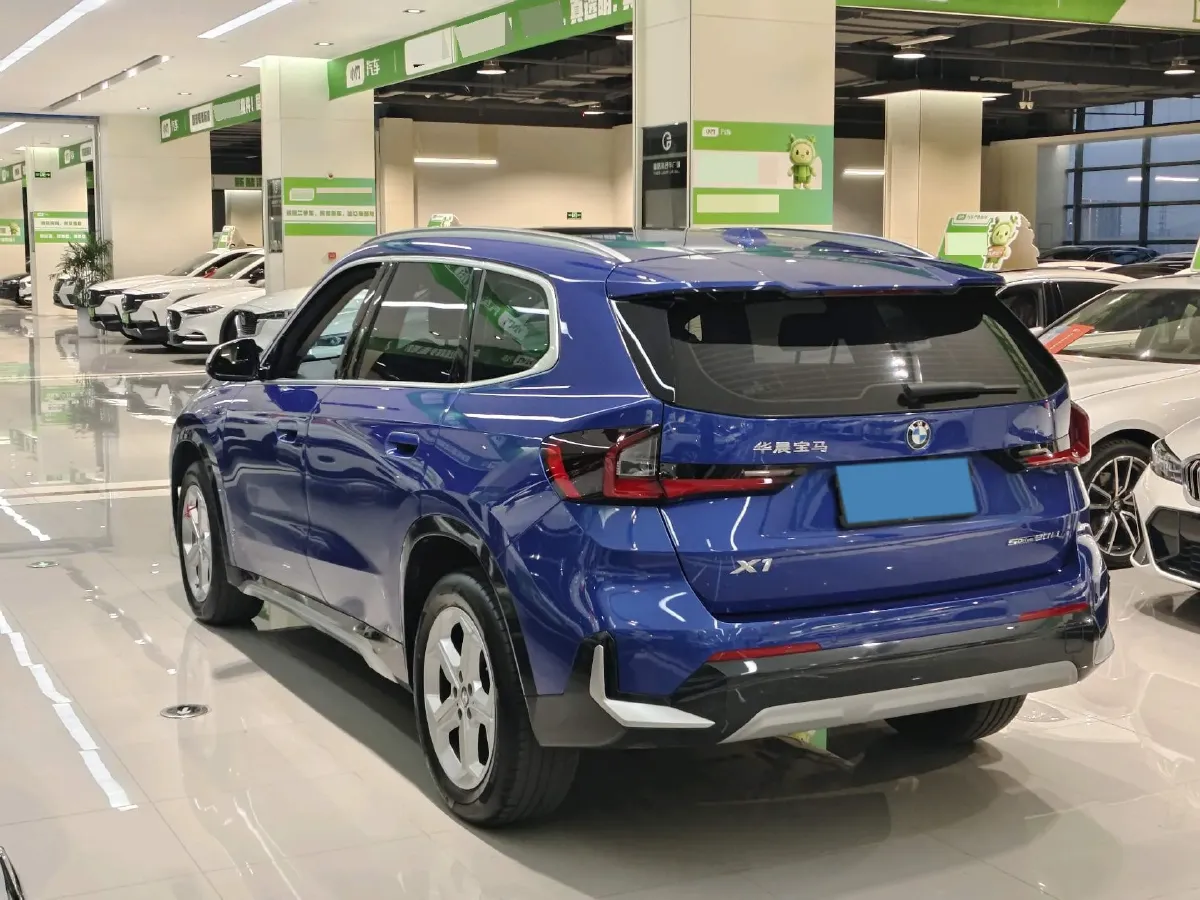 2023 BMW X1 1.5T 156HP L3 7DCT,autocango,china used car exporter,china ev exporter,chinese used car exporter,chinese used ev exporter