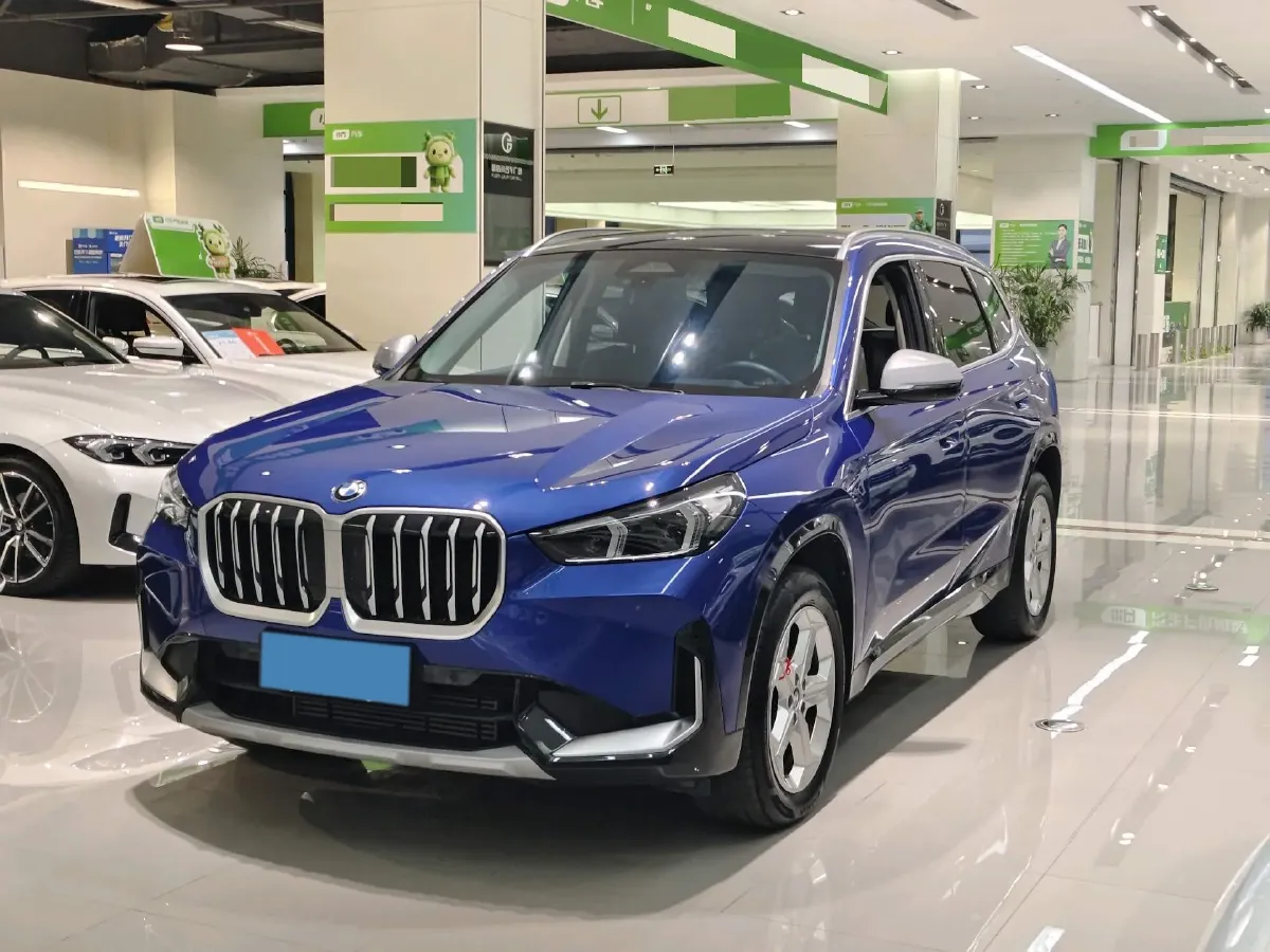 2023 BMW X1 1.5T 156HP L3 7DCT,autocango,china used car exporter,china ev exporter,chinese used car exporter,chinese used ev exporter