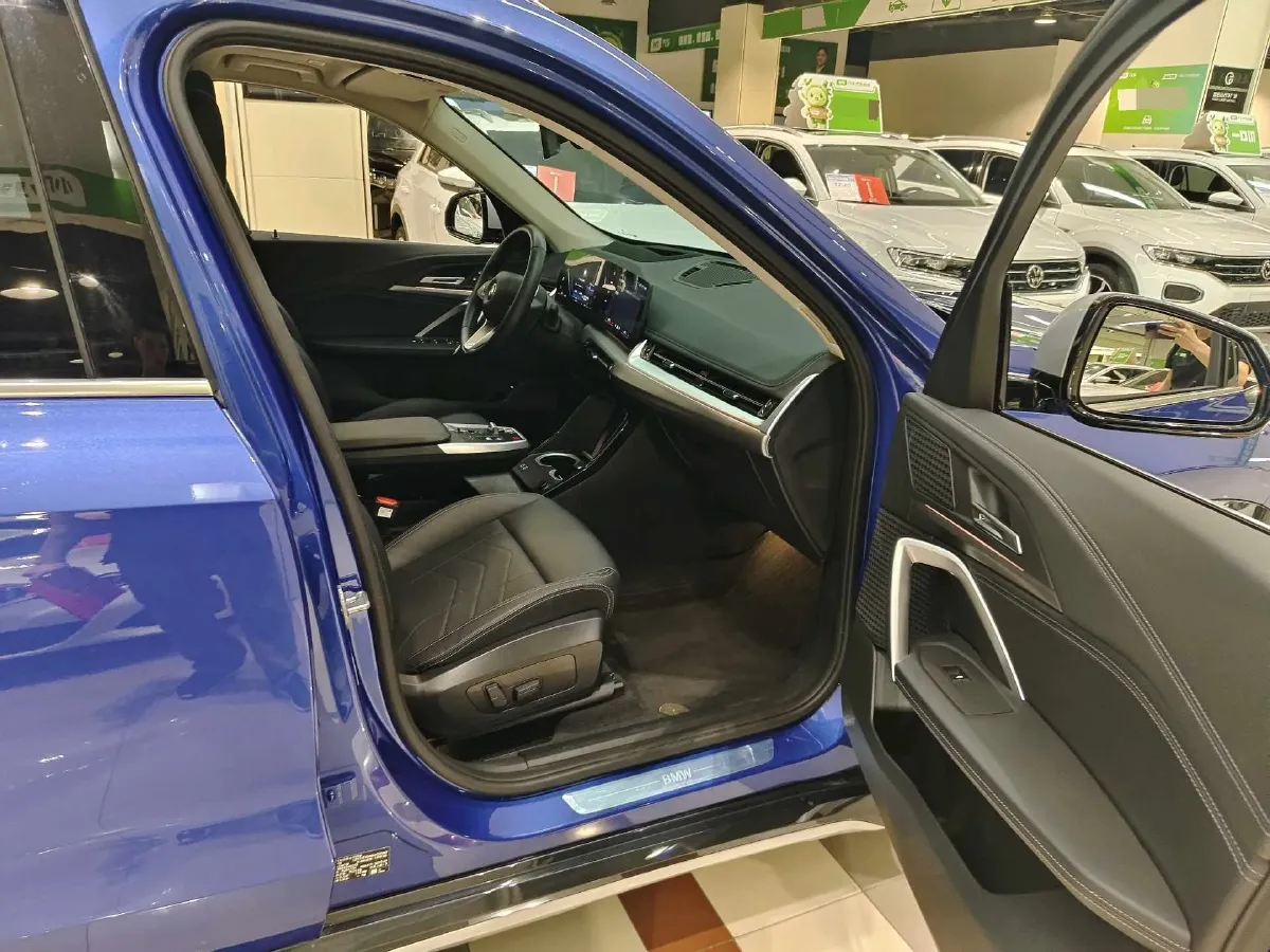 2023 BMW X1 1.5T 156HP L3 7DCT,autocango,china used car exporter,china ev exporter,chinese used car exporter,chinese used ev exporter