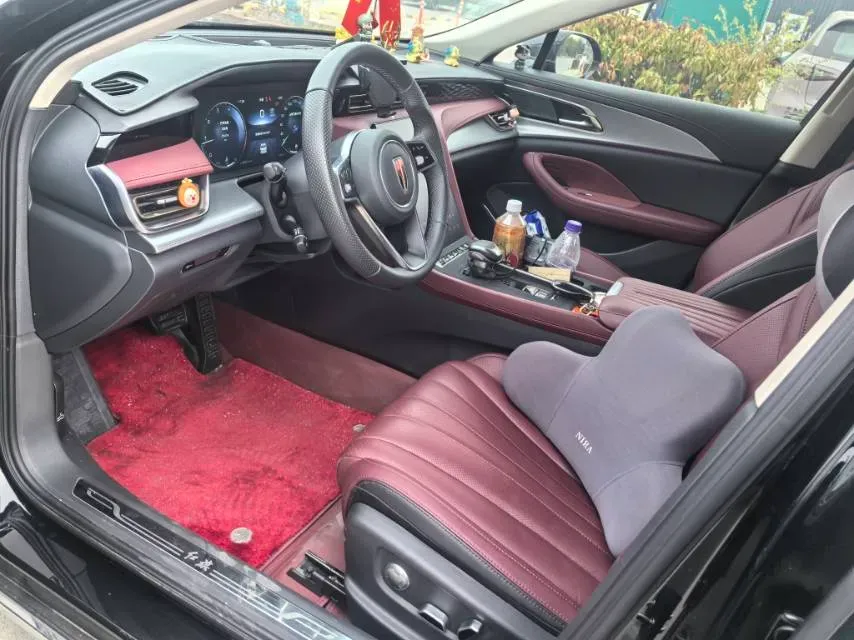 2023 HongQi H5 2.0T 224HP L4 8AT,autocango,china used car exporter,china ev exporter,chinese used car exporter,chinese used ev exporter