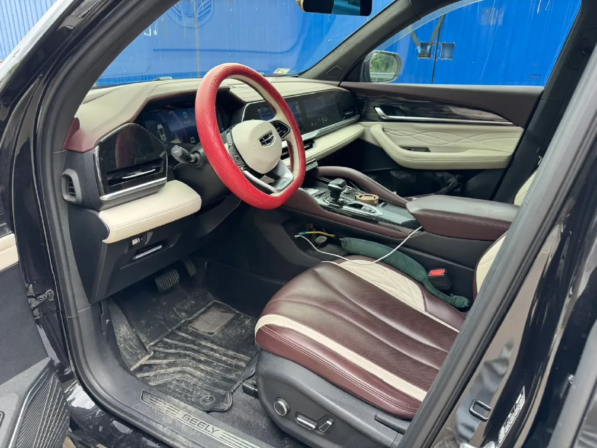 2021 Geely Monjaro 2.0T 218HP L4 7DCT,autocango,china used car exporter,china ev exporter,chinese used car exporter,chinese used ev exporter