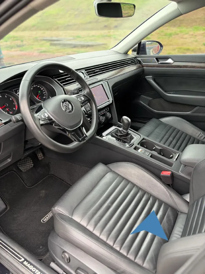 2019 Volkswagen Magotan 2.0T 186HP L4 7DCT,autocango,china used car exporter,china ev exporter,chinese used car exporter,chinese used ev exporter