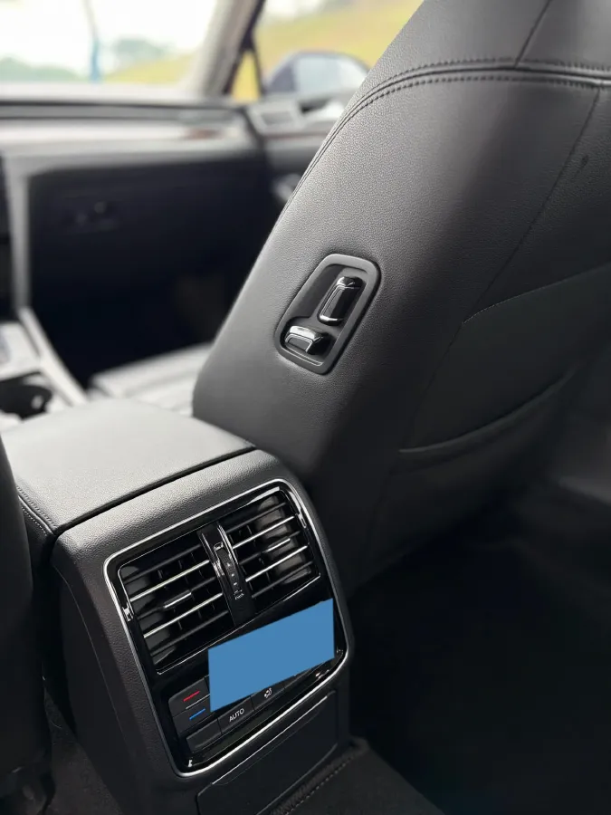 2019 Volkswagen Magotan 2.0T 186HP L4 7DCT,autocango,china used car exporter,china ev exporter,chinese used car exporter,chinese used ev exporter