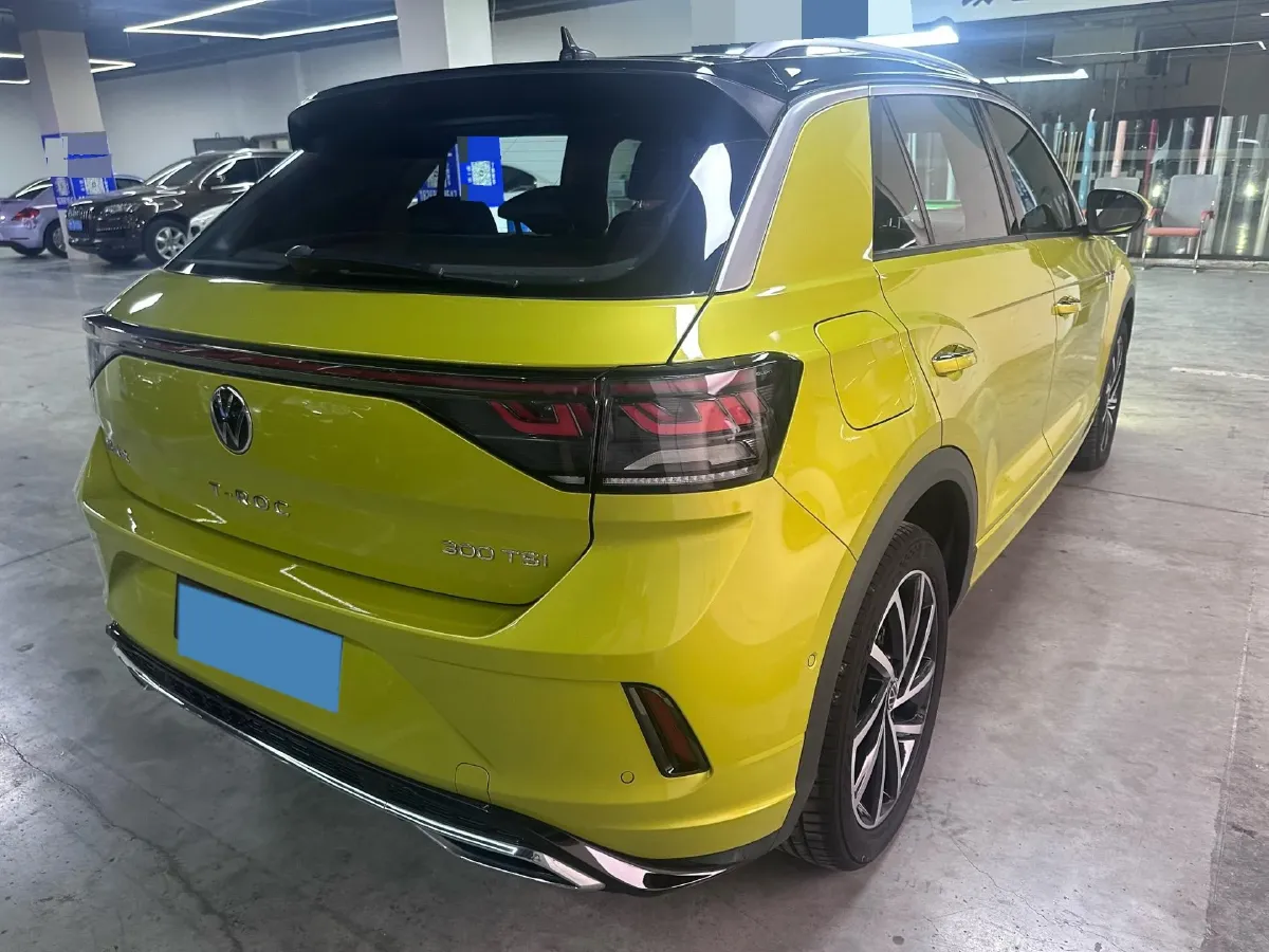 2023 Volkswagen T-Roc 1.5T 160HP L4 7DCT,autocango,china used car exporter,china ev exporter,chinese used car exporter,chinese used ev exporter