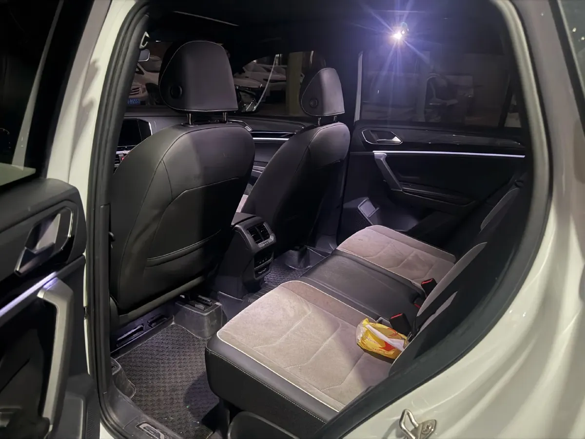 2020 Volkswagen Tayron 2.0T 220HP L4 7DCT,autocango,china used car exporter,china ev exporter,chinese used car exporter,chinese used ev exporter