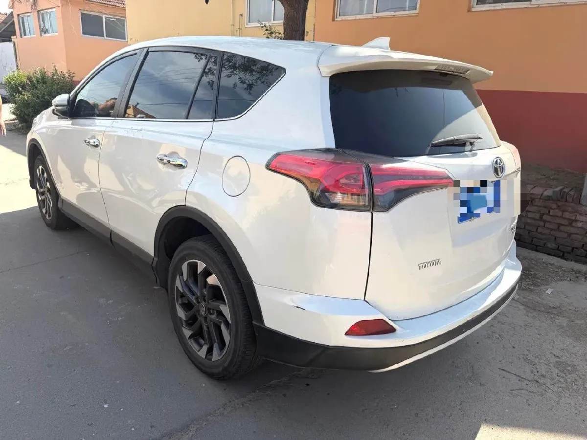 2018 Isuzu Mu-X 1.9T 163HP L4 6AT,autocango,china used car exporter,china ev exporter,chinese used car exporter,chinese used ev exporter